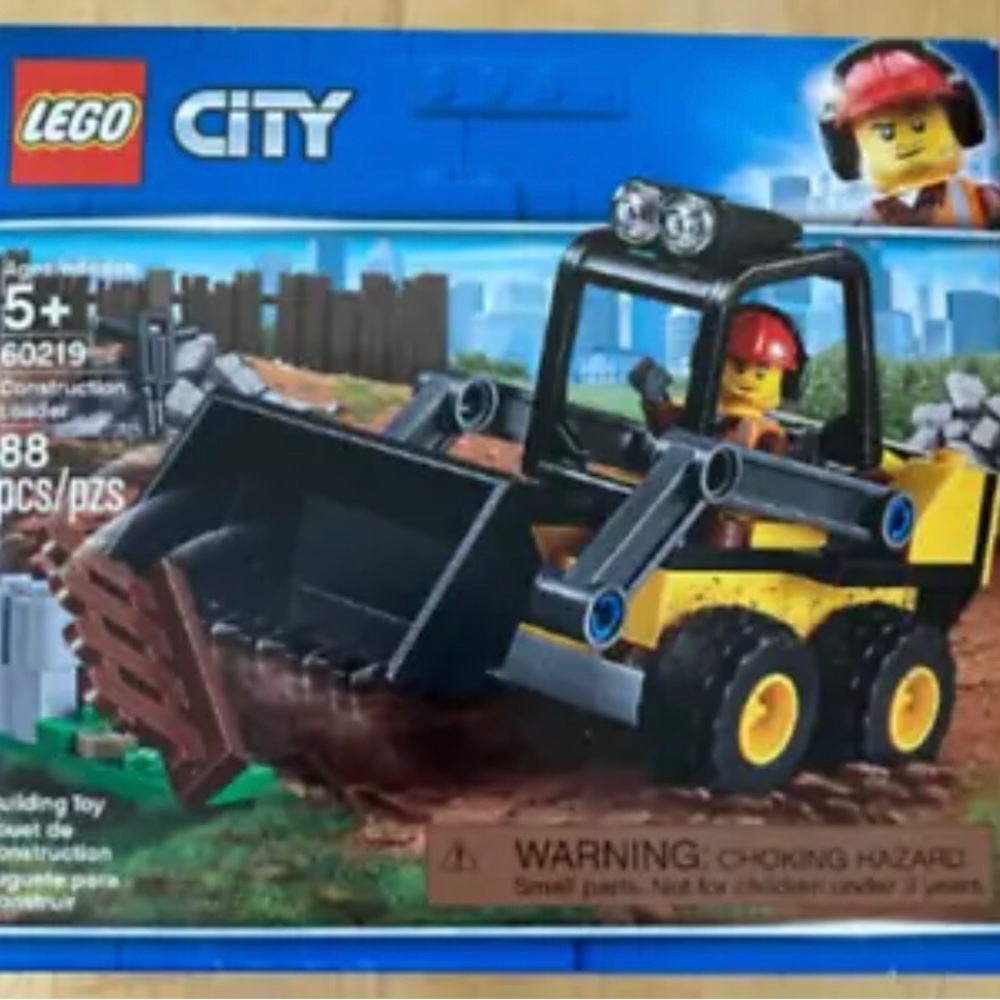 Lego City 60219 Construction Loader Set NEW & SEALED 88 Pcs